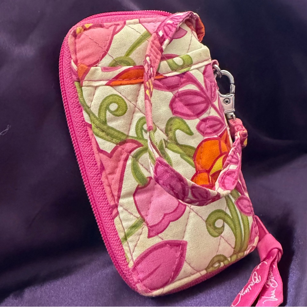 Vera Bradley LILY BELL Pink and Green Floral Wristlet - Picture 2 of 7